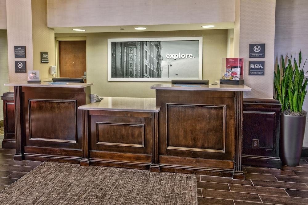 Hampton Inn&Suites Nashville-Vanderbilt-Elliston Place Extérieur photo