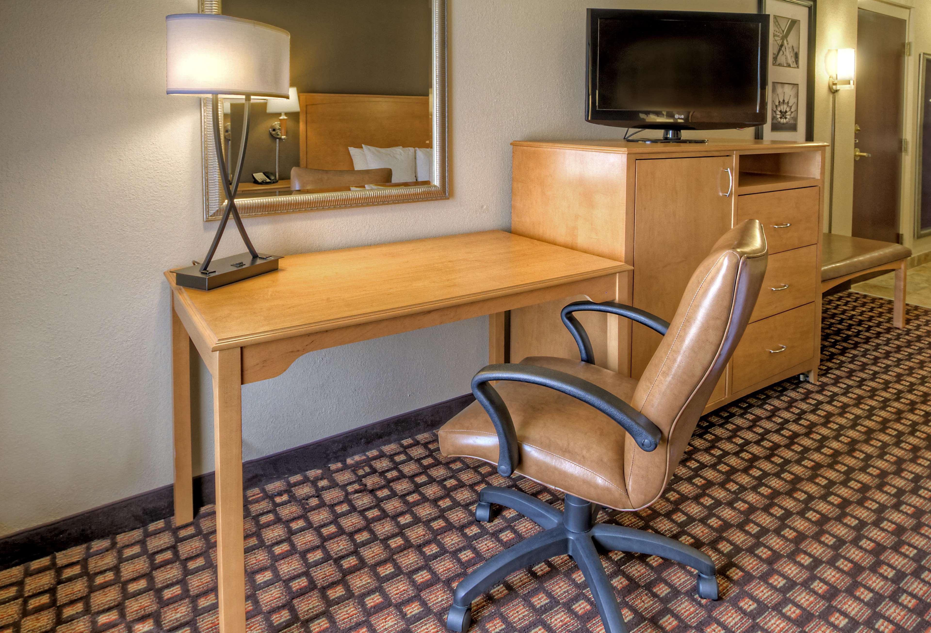 Hampton Inn&Suites Nashville-Vanderbilt-Elliston Place Extérieur photo