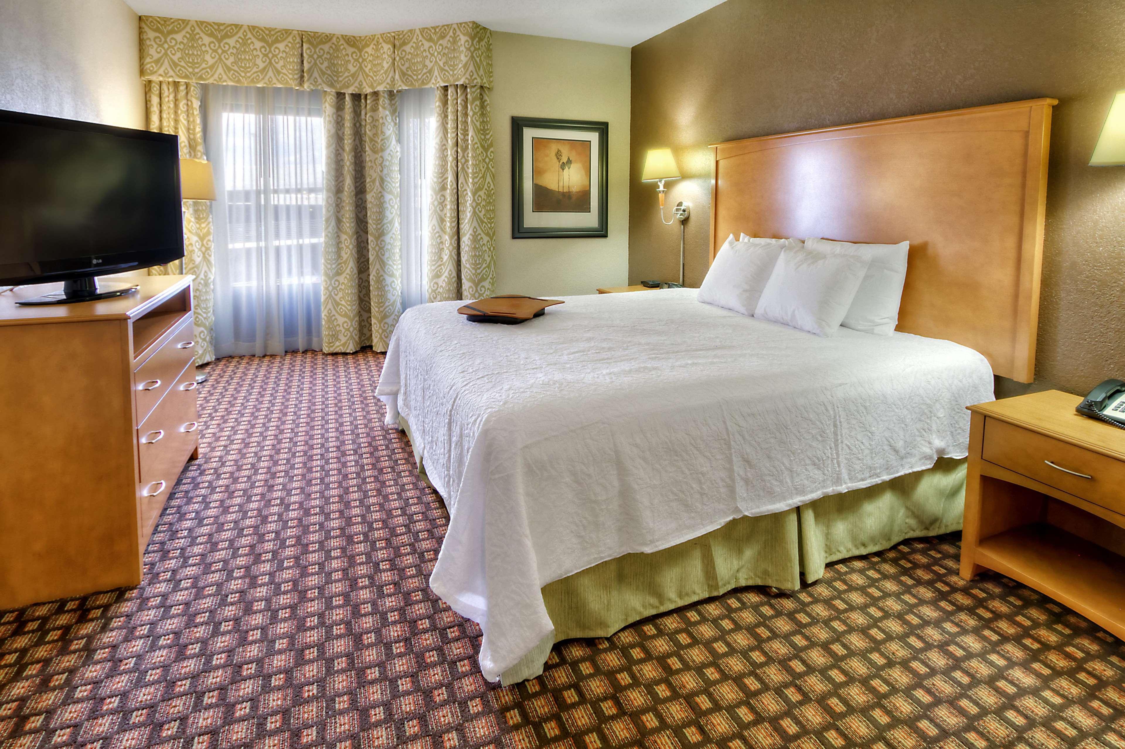 Hampton Inn&Suites Nashville-Vanderbilt-Elliston Place Extérieur photo
