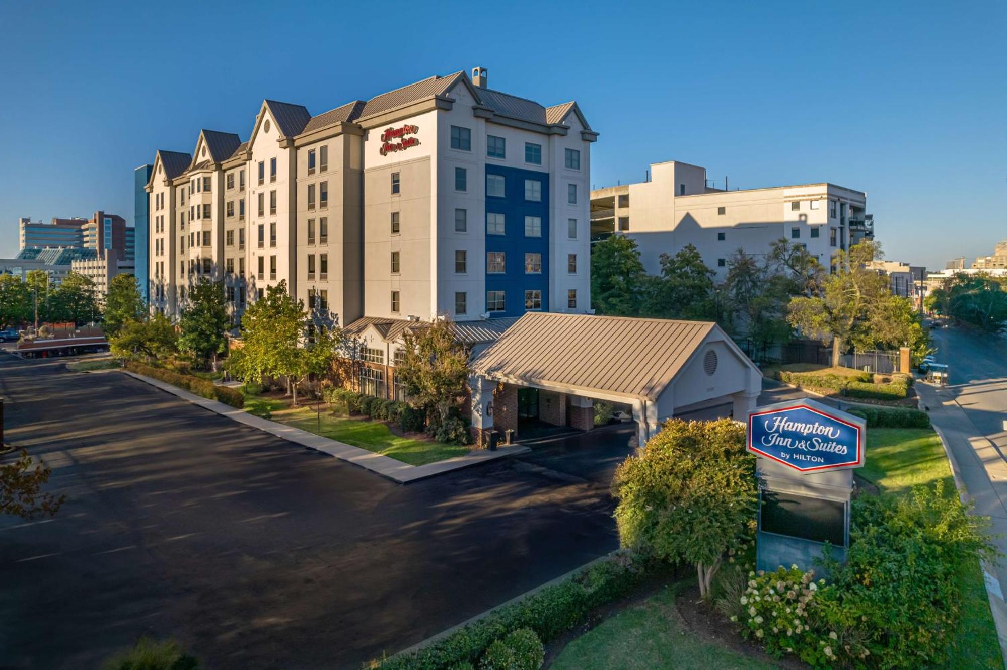 Hampton Inn&Suites Nashville-Vanderbilt-Elliston Place Extérieur photo
