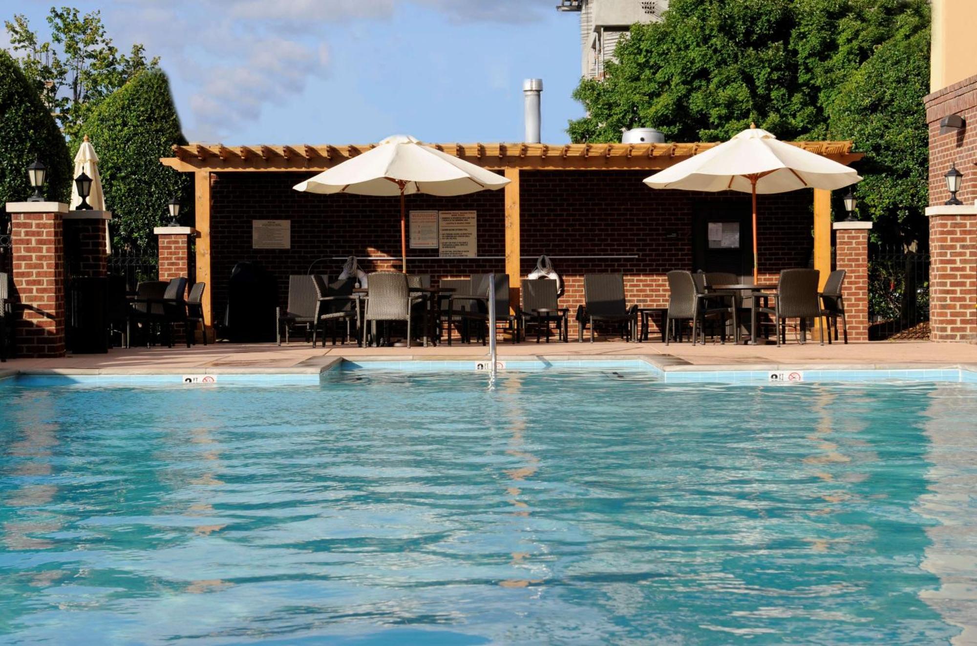 Hampton Inn&Suites Nashville-Vanderbilt-Elliston Place Extérieur photo